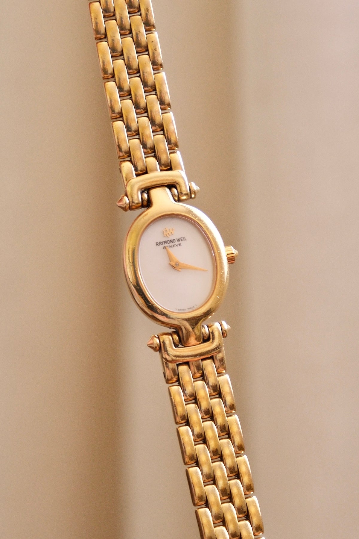 Rare vintage 18k gold plated white dial Raymond Weil watch working