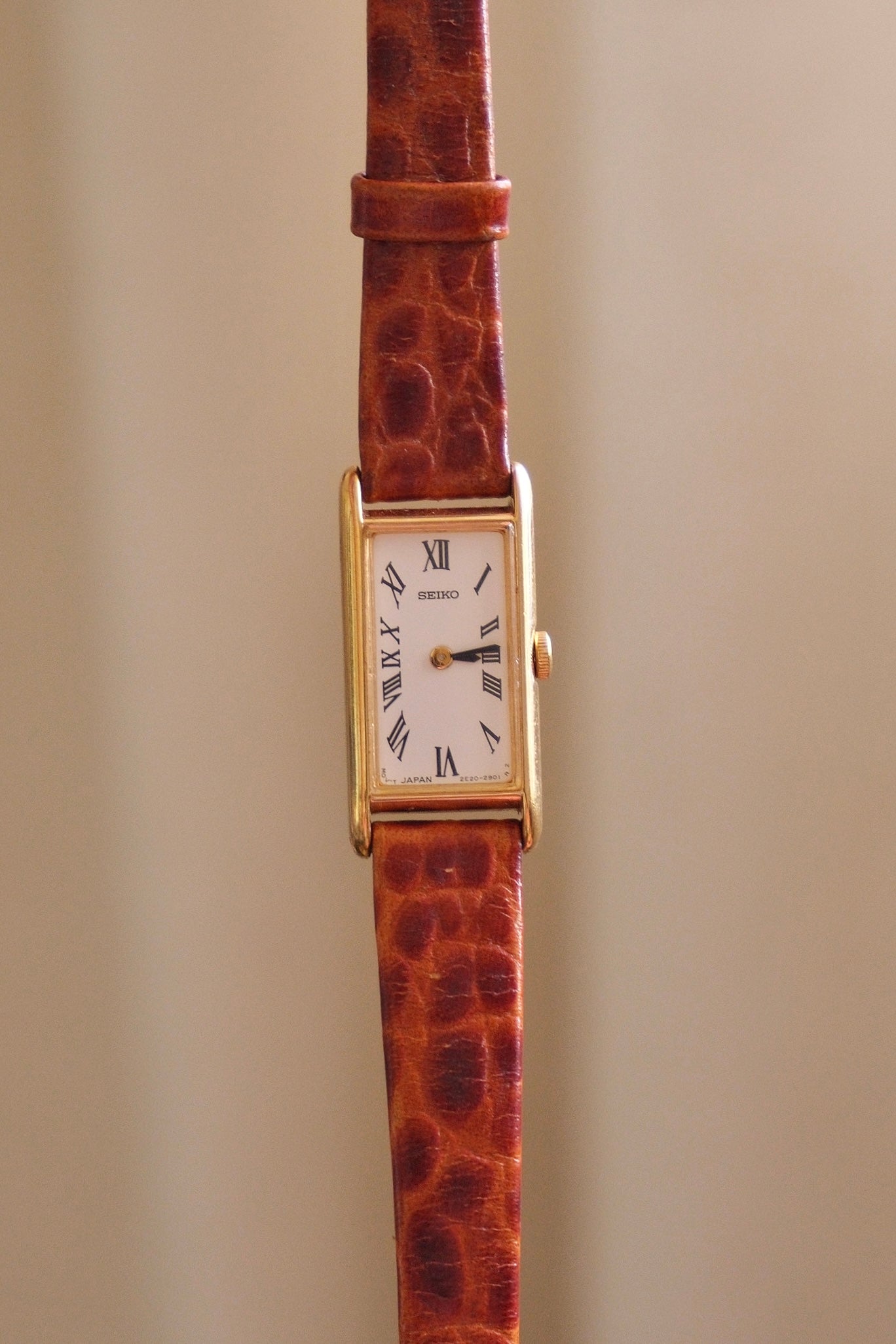 Rare 90s Slim & Petite Gold Tank Style Seiko Watch Roman Numerals on Leather Strap Working