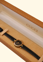 1990s Women’s Vintage 2000L Gucci Gold Leather Wristwatch with Box & Papers Working
