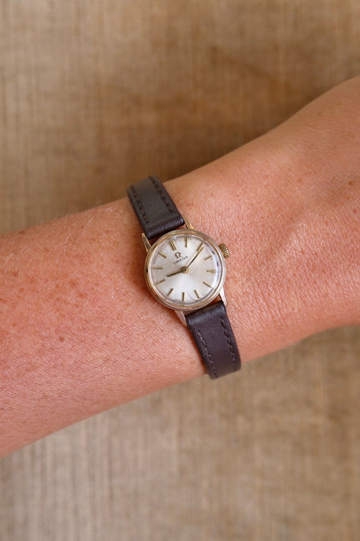 Vintage 1960 Omega Ladies Manual Wind Watch Gold Plated Swiss Wrist Watch Working