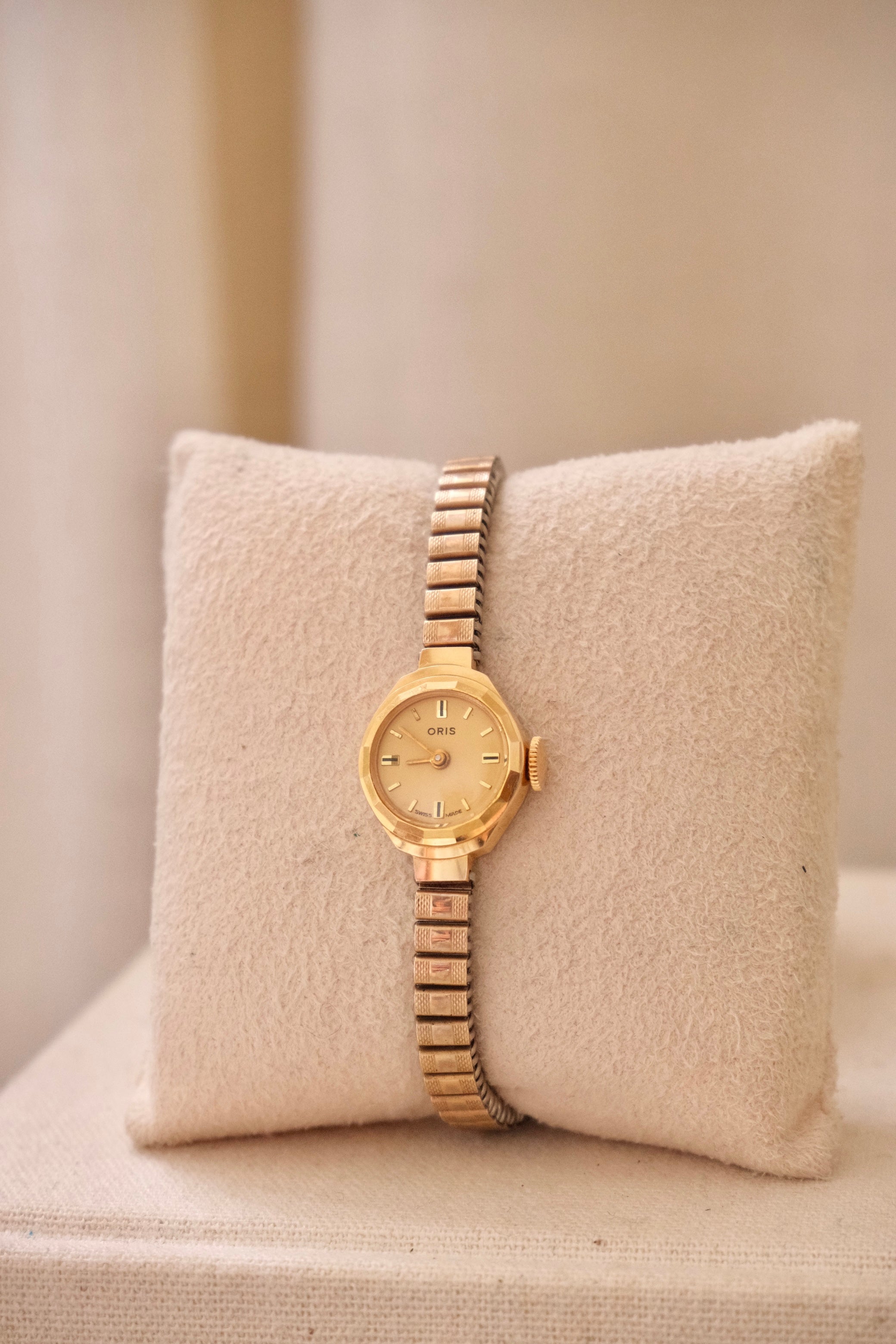 Vintage Ladies Oris Gold Plated Watch with a Stretch Band Manual Wind Working