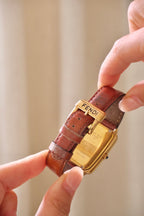 Vintage 90s Unisex Gold-Plated Fendi 500 Quartz Watch with Rectangular Tank-Style Dial