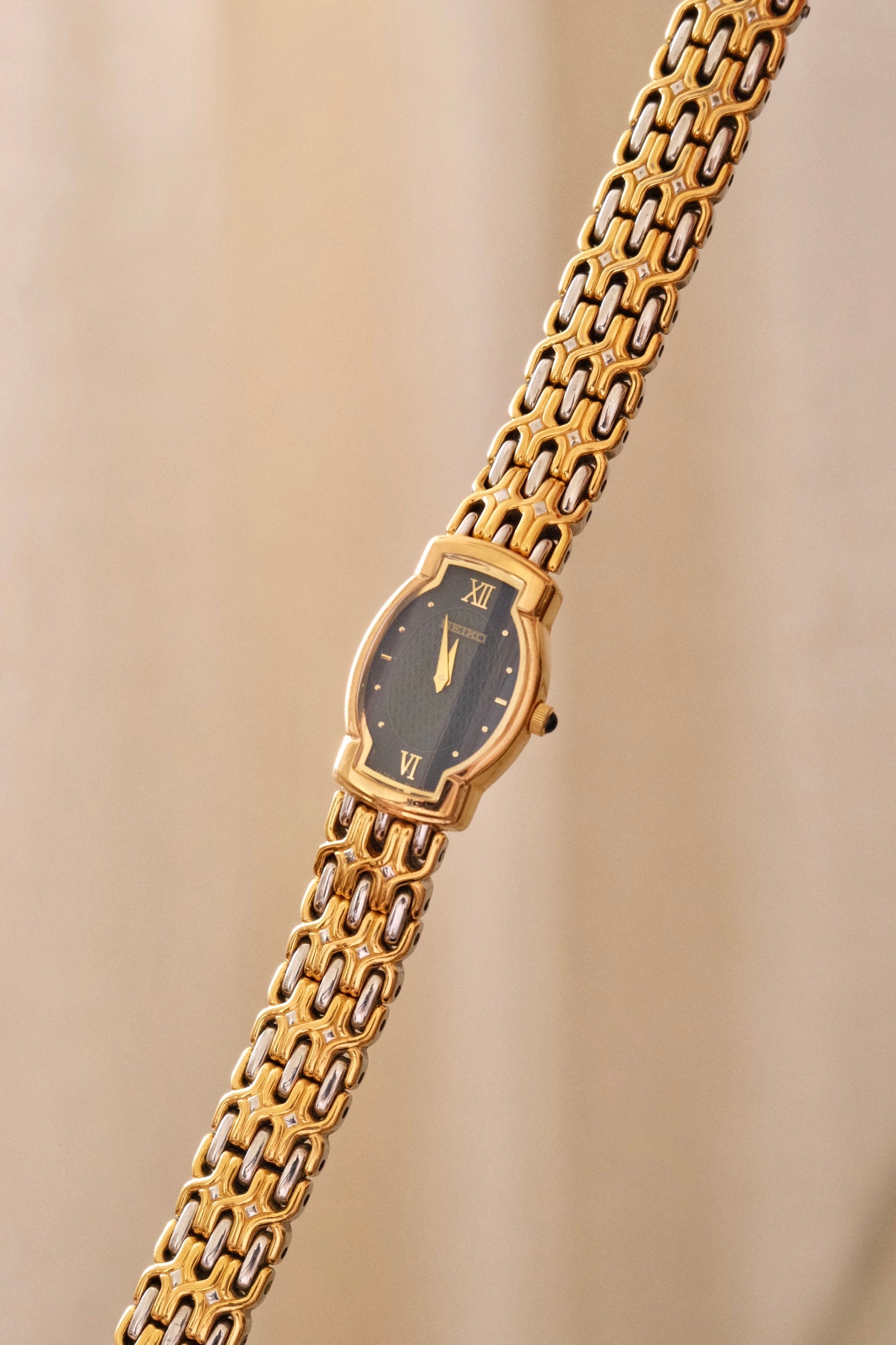 Rare Vintage 90s Seiko Two Tone Bracelet Strap Watch Working