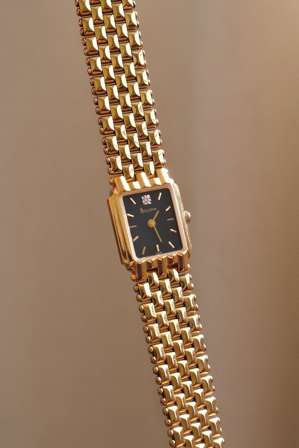 Vintage Ladies Gold Bulova Quartz Black Dial Tank Watch in Box Working