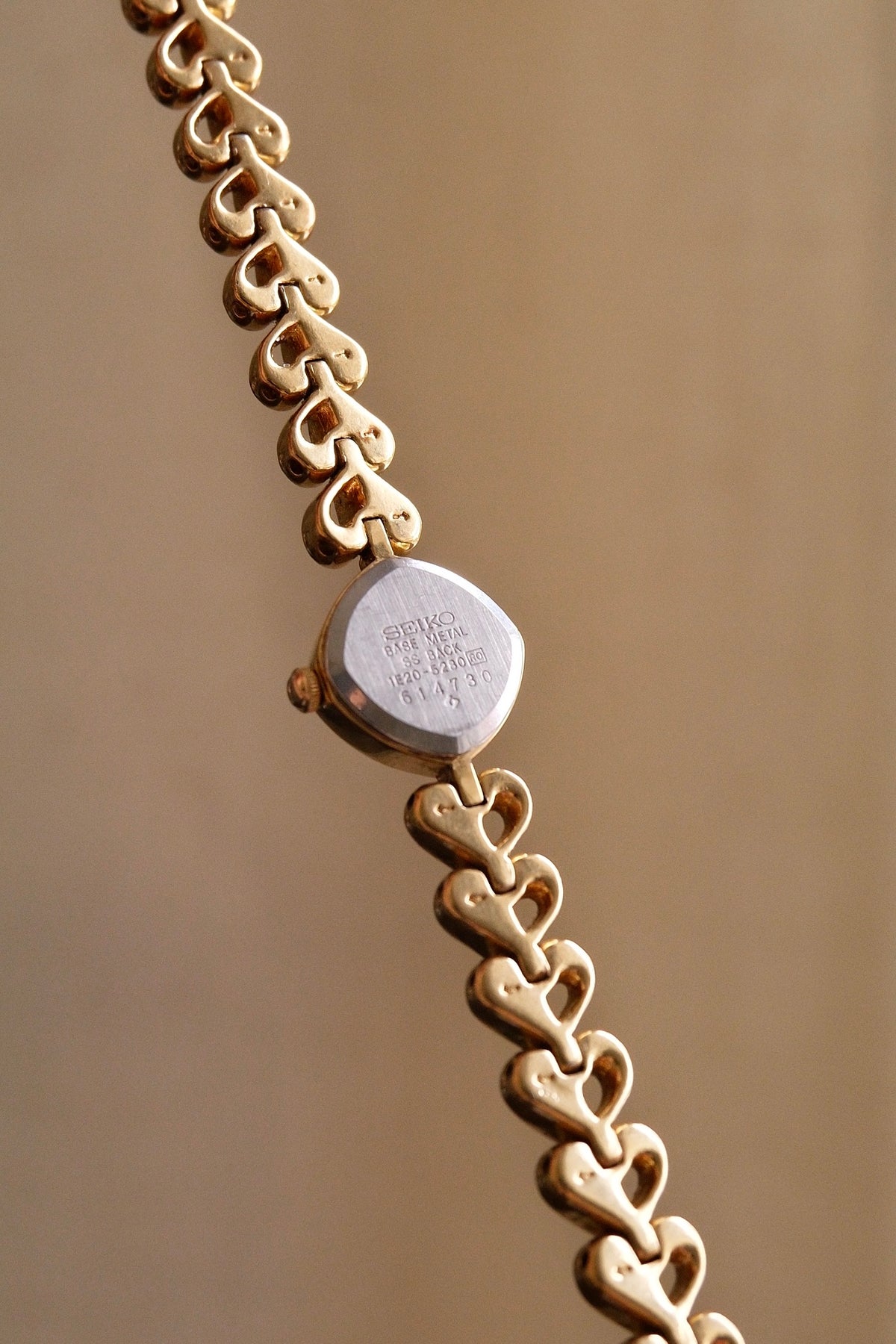 Vintage Rare Petite & Tiny 90s Gold Ladies Seiko Quartz Watch, Heart Pattern Bracelet