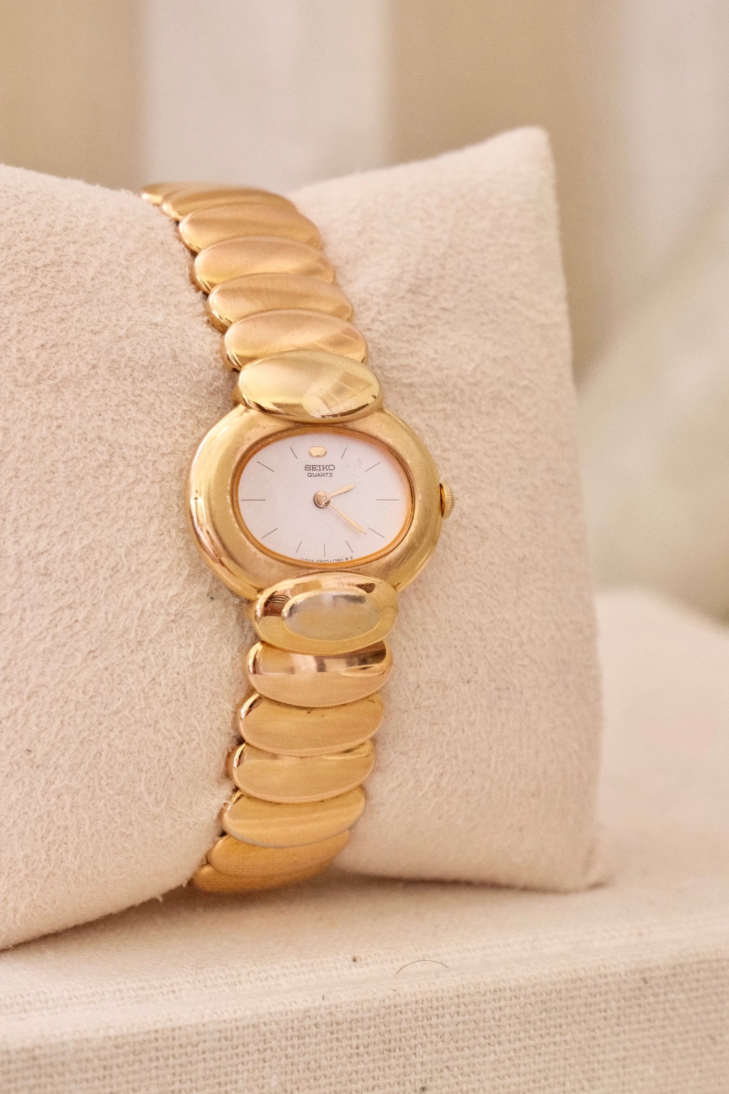 1981 Rare Vintage Oval Gold Seiko Women’s Watch Working