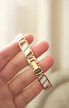 Vintage Ladies Mother of Pearl Gold Accurist Watch Working