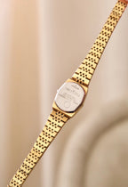 Ladies vintage Timex Kcell Face gold watch box and papers working