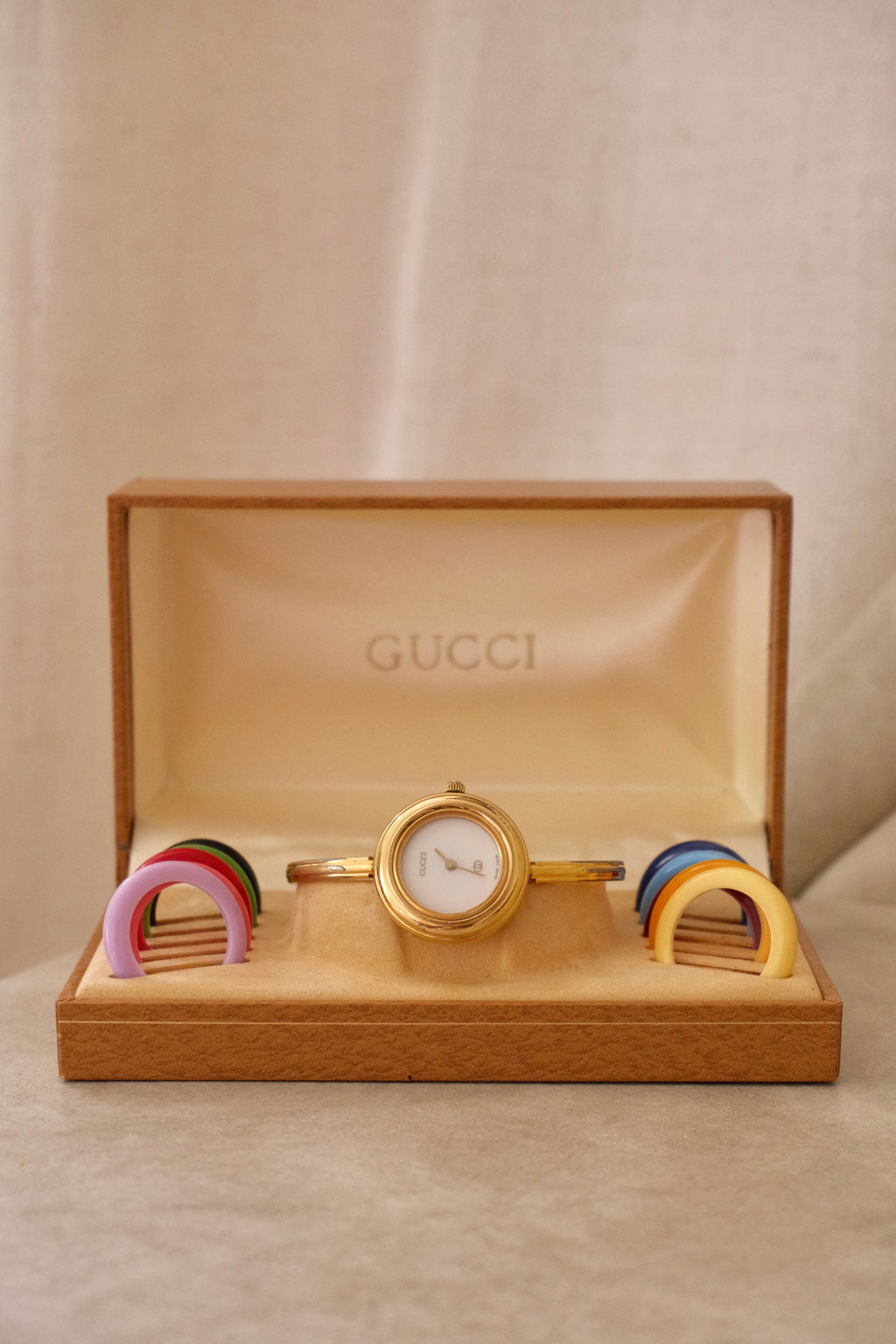 RARE Vintage Gucci Interchangeable Bezel Watch FULL SET with Box