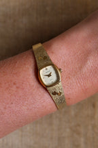 Sweet Ladies Vintage Gold Accursit Heart Watch Quartz Working