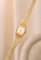 Ladies vintage Timex Kcell Face gold watch box and papers working
