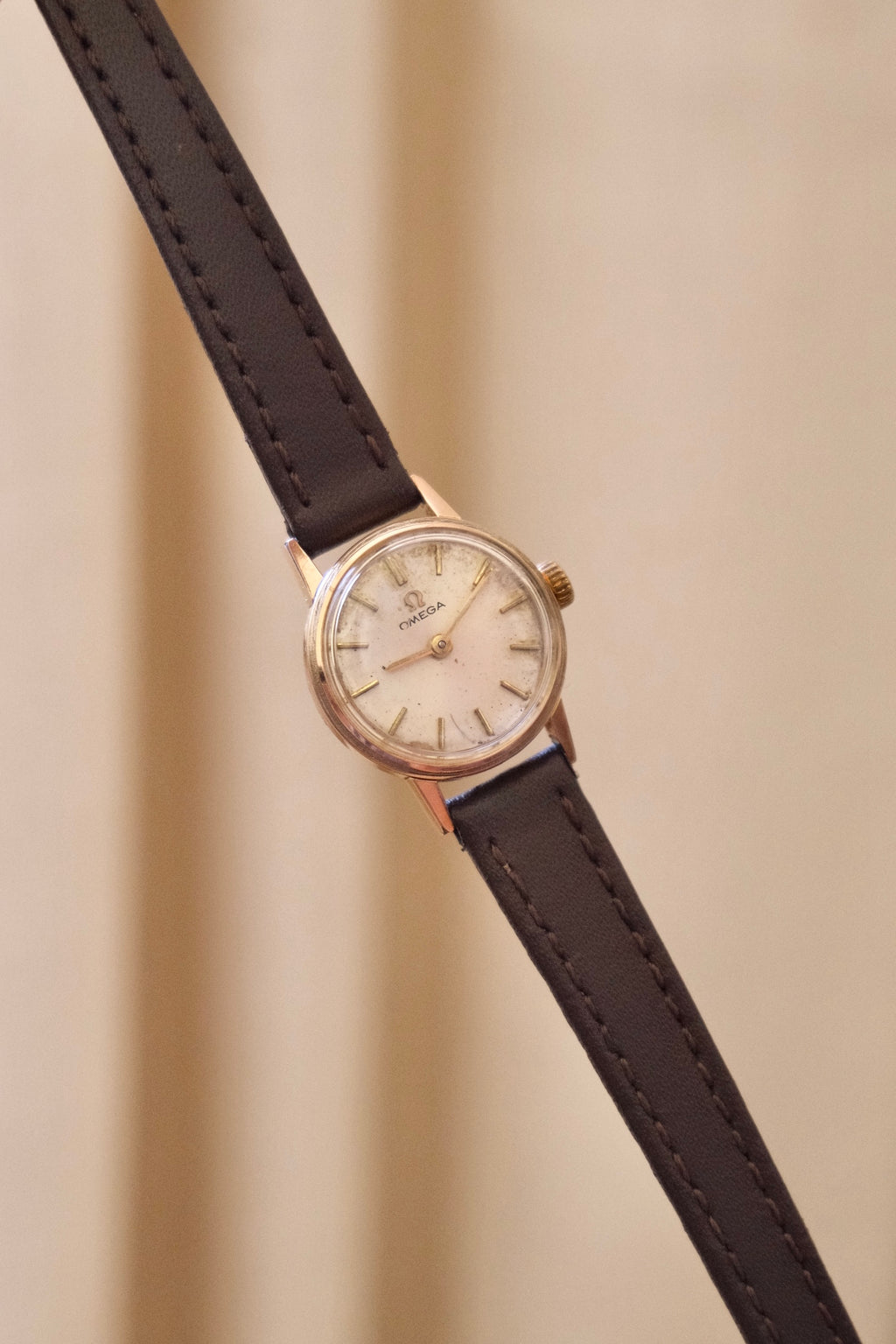 Vintage 1960 Omega Ladies Manual Wind Watch Gold Plated Swiss Wrist Watch Working