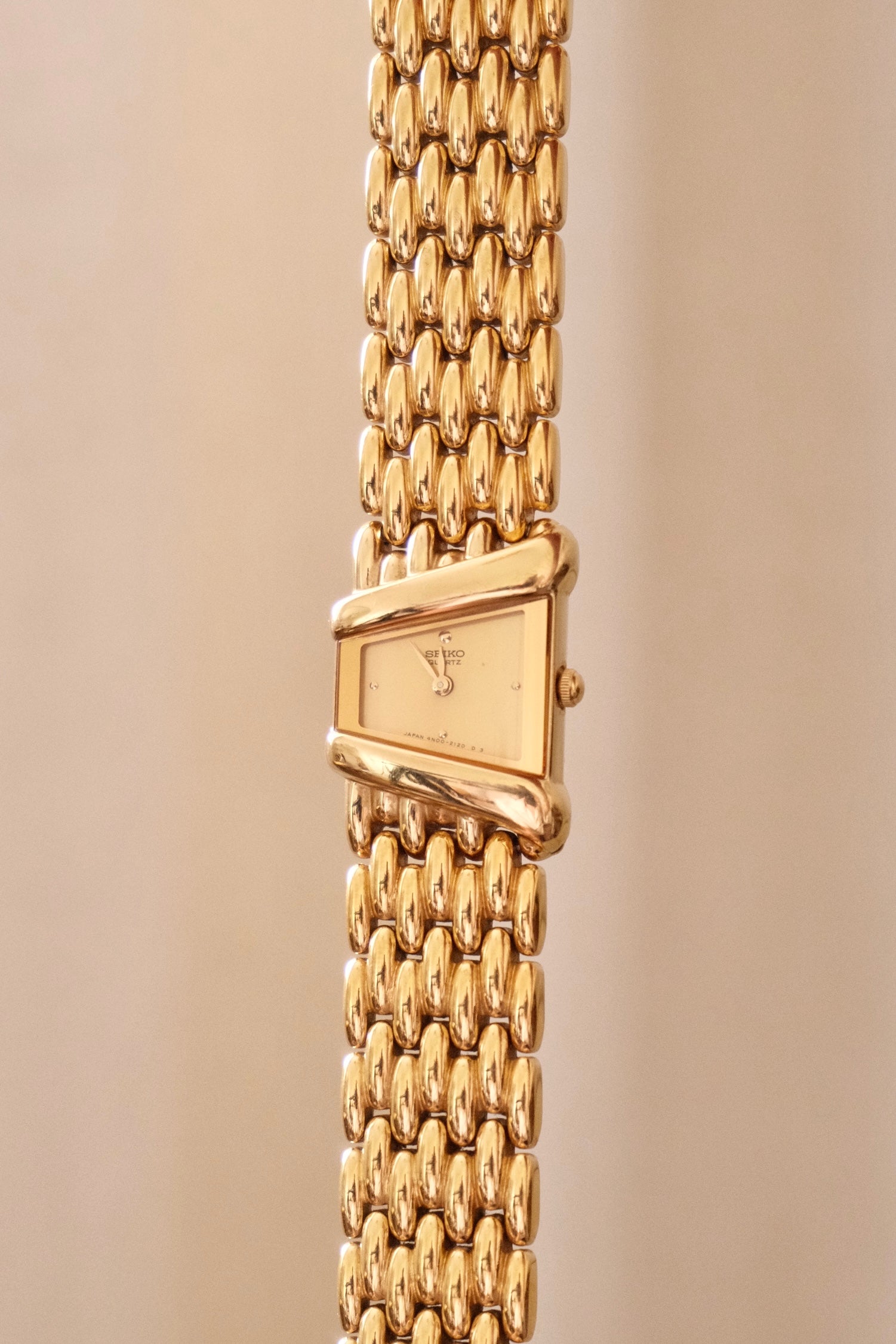 Rare Vintage Ladies Seiko Rivoli Asymmetrical Gold Plated Quartz Watch Working