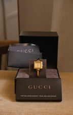 FULL SET Vintage 1900L Gold Gucci Ladies Watch with Champagne Dial in Box Working