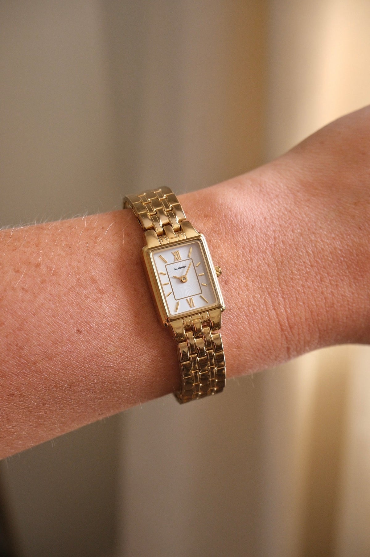 Vintage Ladies Rectangle Tank Style Gold Sekonda Watch Working